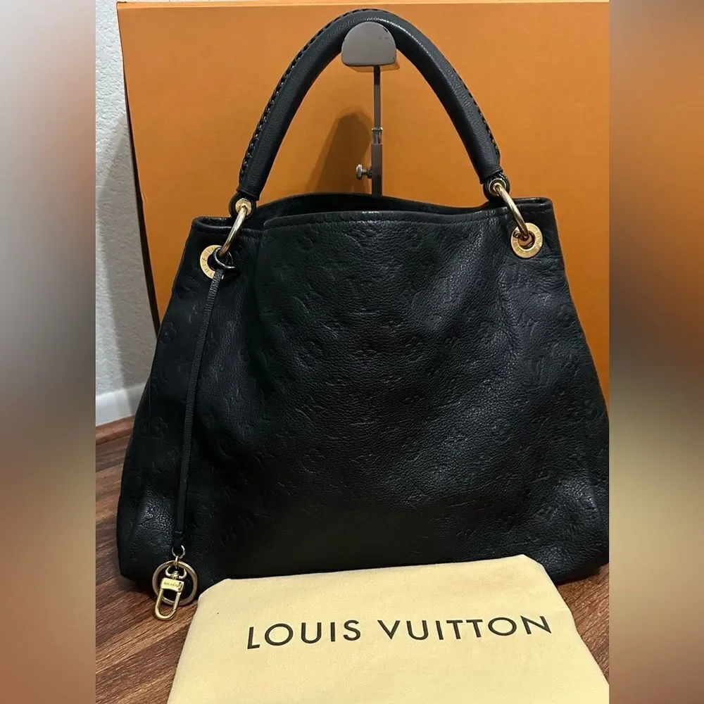 Louis Vuitton Infiniti Artsy Empreinte MM